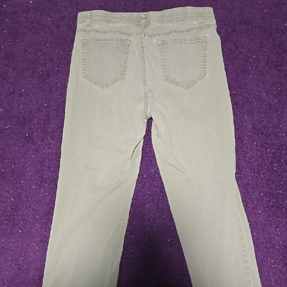 JM Collection High Rise Jeans - Gray - Picture 5 of 8